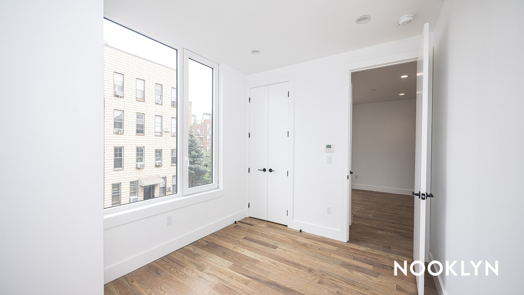 228 N 7th St - Photo 3