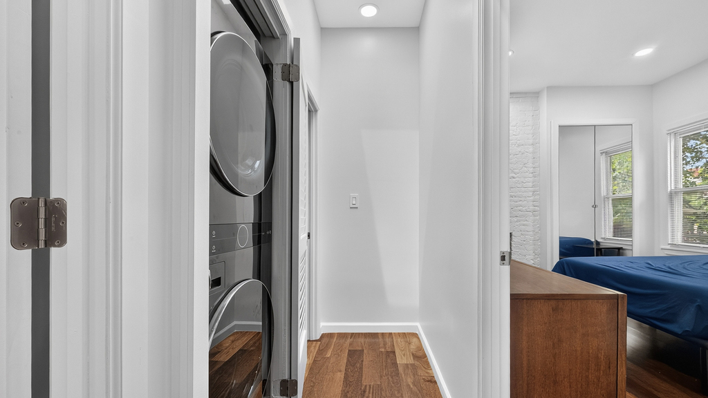 55 McGuinness Blvd - Photo 19