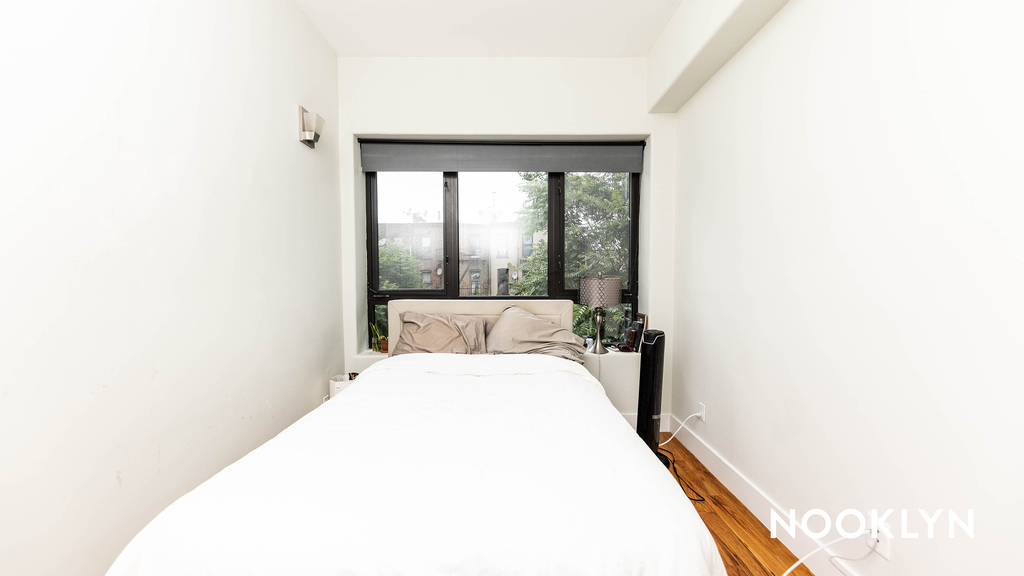 337 Herkimer St - Photo 8