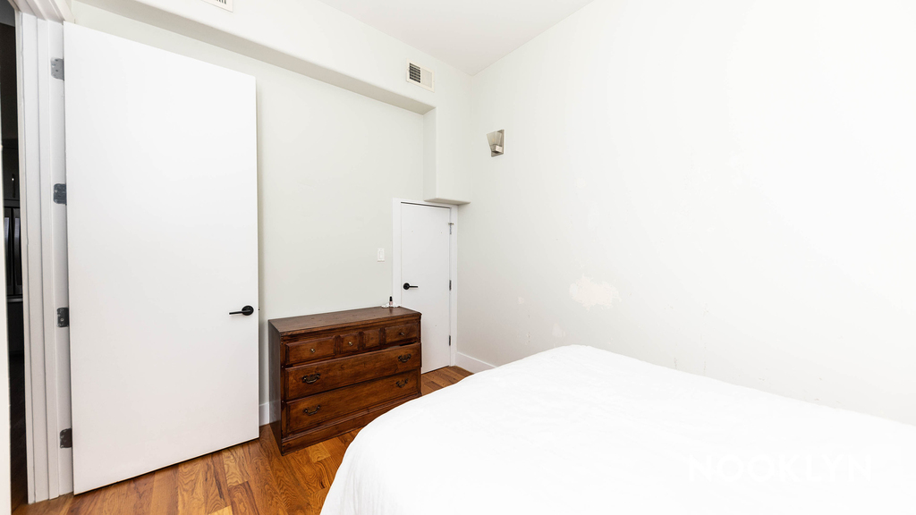 337 Herkimer St - Photo 9