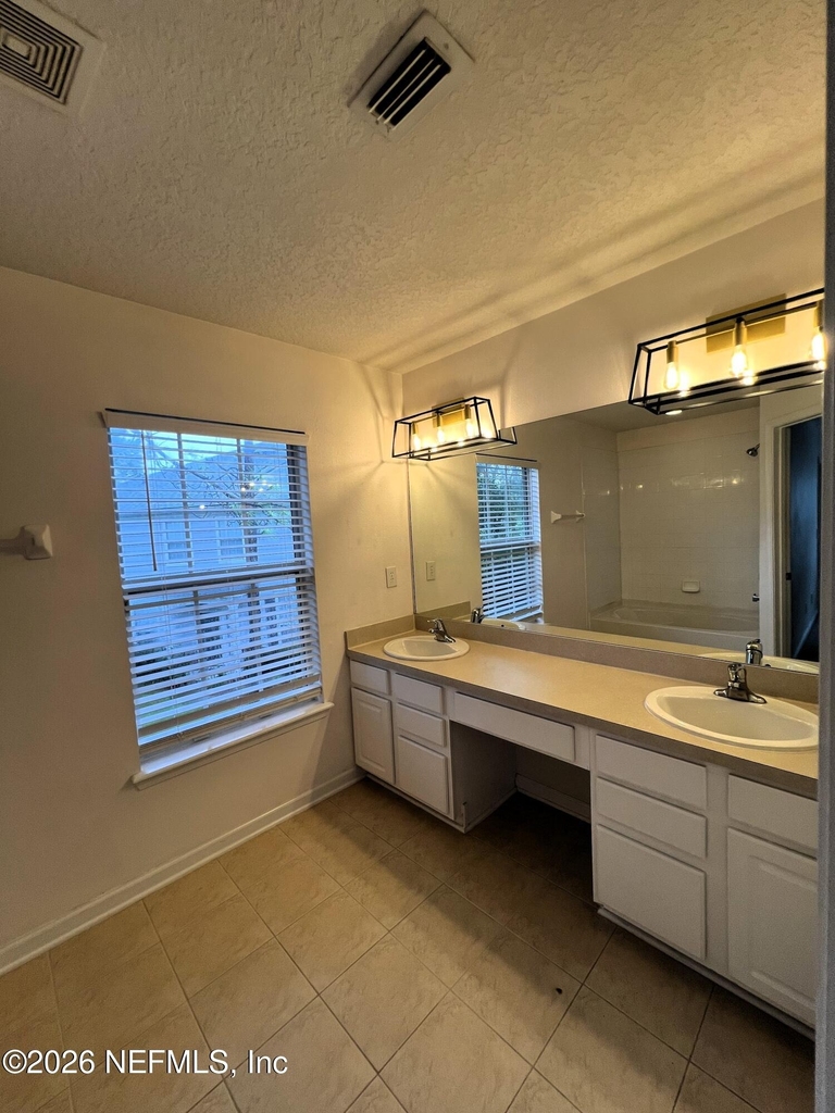 13311 Stone Pond Drive - Photo 6