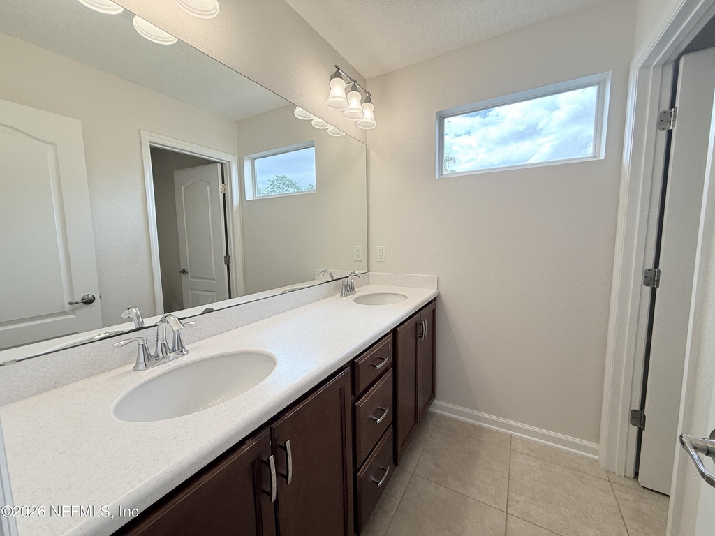 8900 Devon Pines Drive - Photo 29