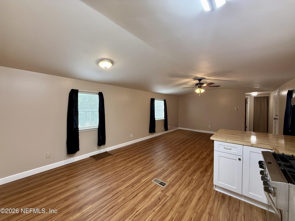 4304 Peppergrass Street - Photo 9