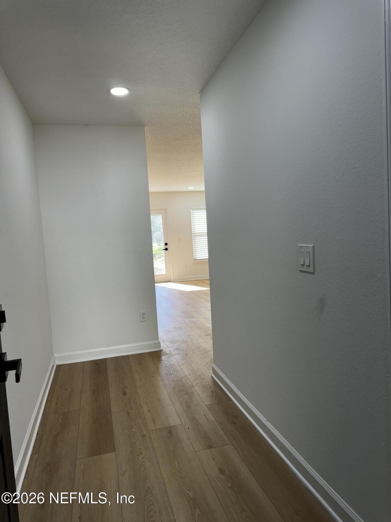 807 Black Cherry Drive S - Photo 15