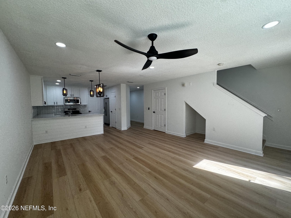 807 Black Cherry Drive S - Photo 12