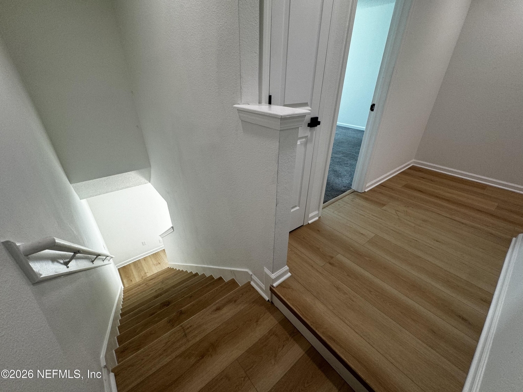807 Black Cherry Drive S - Photo 8