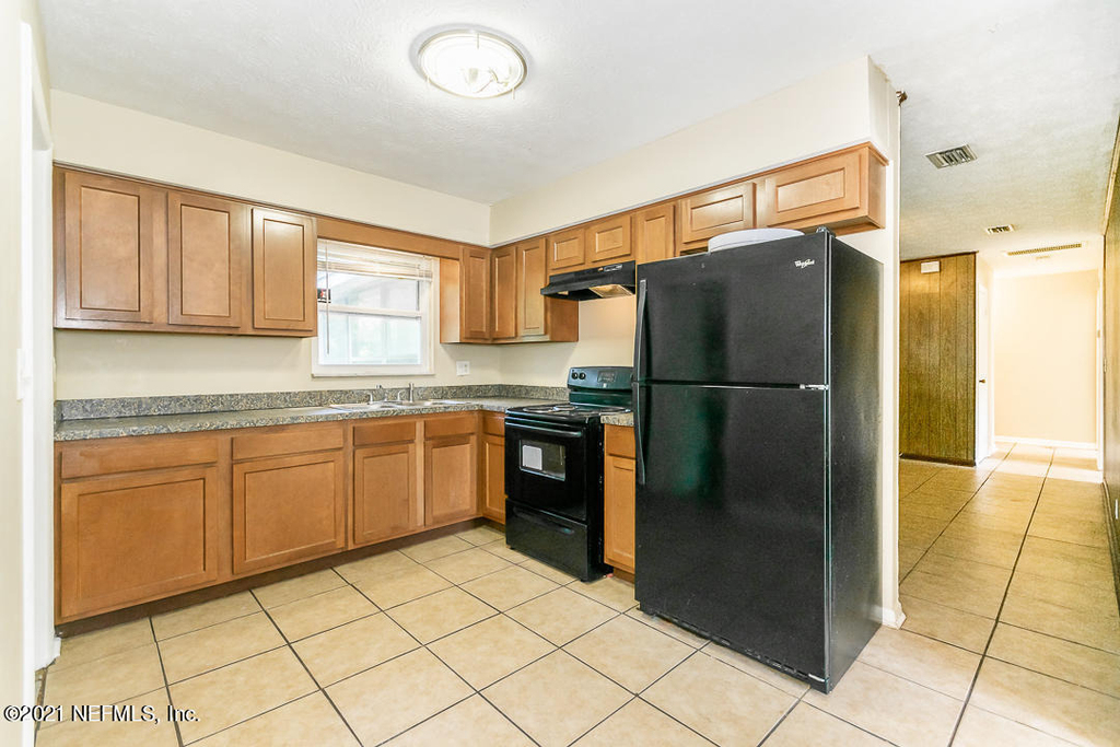 2742 Woolery Drive - Photo 4