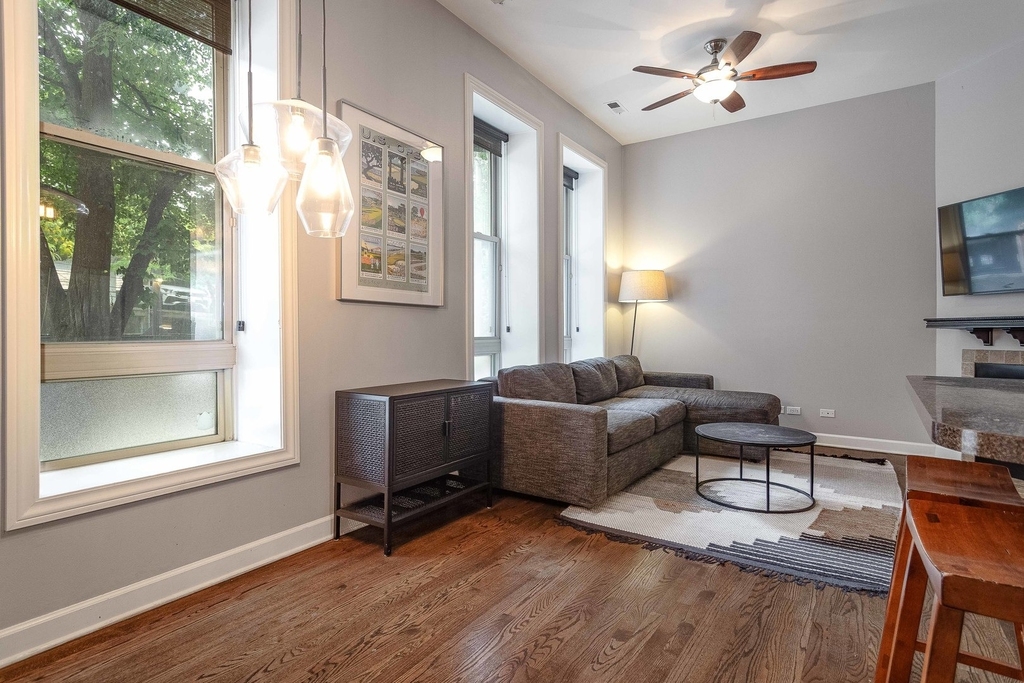 1344 N North Park Avenue - Photo 4