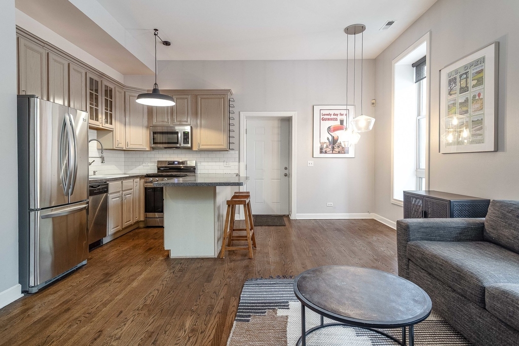 1344 N North Park Avenue - Photo 3