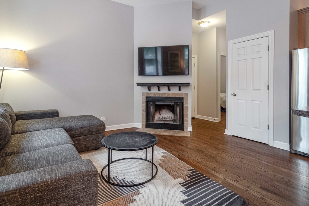 1344 N North Park Avenue - Photo 5
