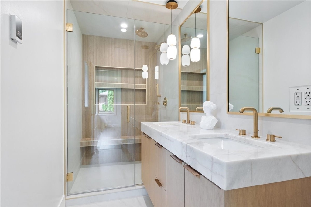 6600 N Kenton Avenue - Photo 28