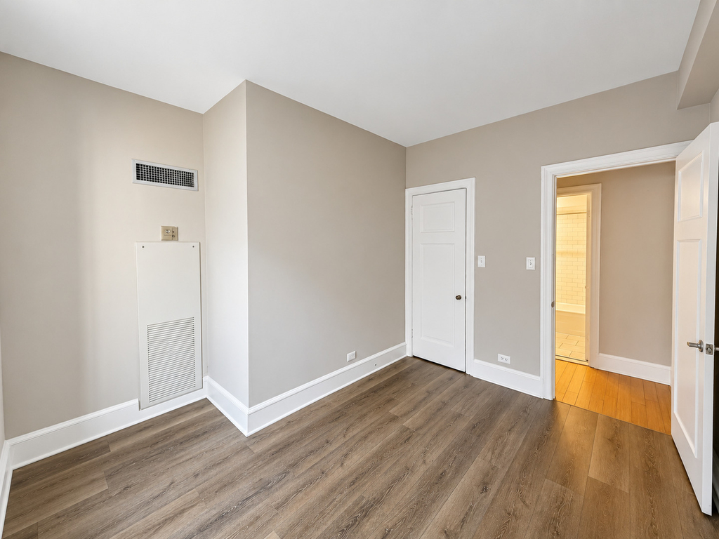 3170 N Sheridan Road - Photo 11