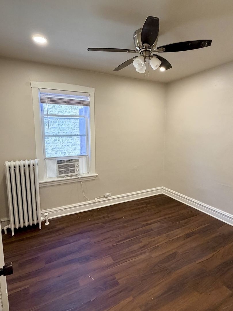 4708 W Altgeld Street - Photo 11