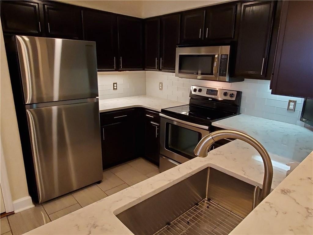 3777 Peachtree Road Ne - Photo 7