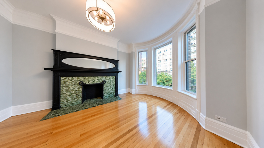 10 W Chestnut Street - Photo 2