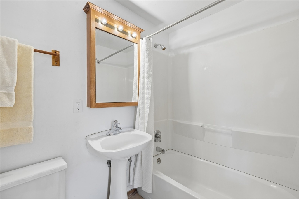 228 S State Street - Photo 5