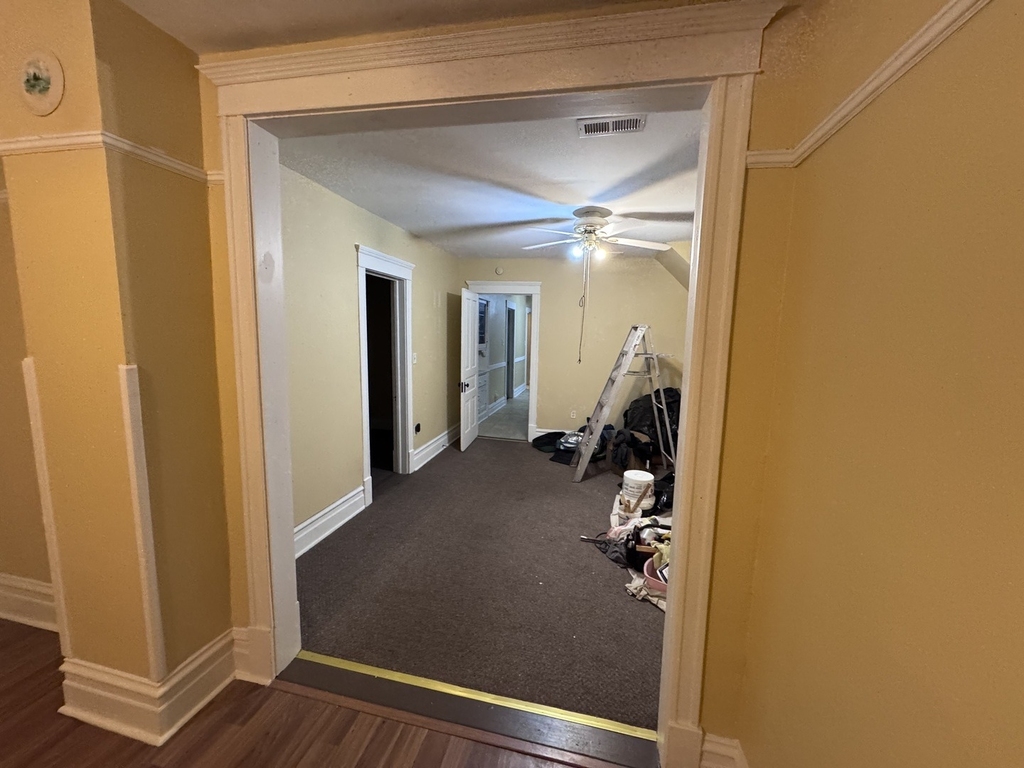 3718 W Mclean Avenue - Photo 3