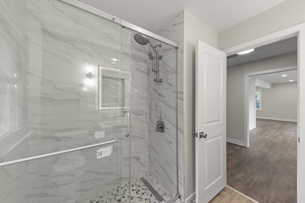 107 N Pierce Avenue - Photo 9