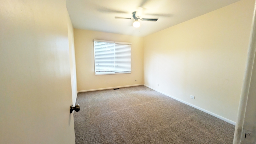 3100 Roberts Drive - Photo 4