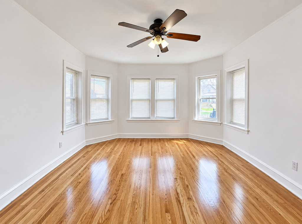 7332 S Artesian Avenue - Photo 3