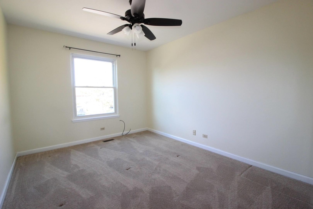 9 Warwick Court - Photo 11