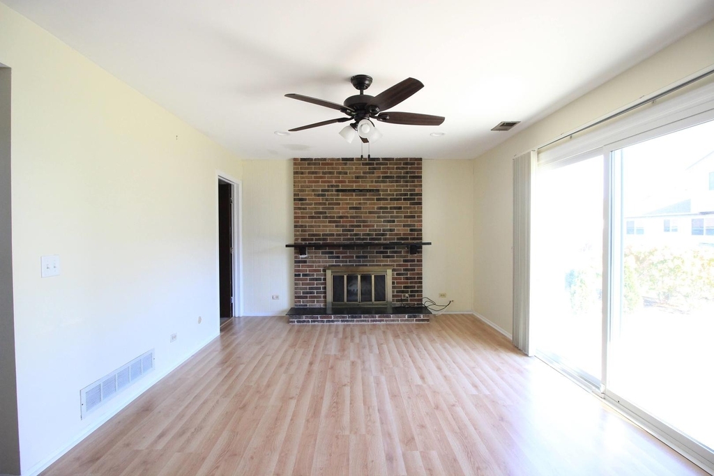 9 Warwick Court - Photo 6