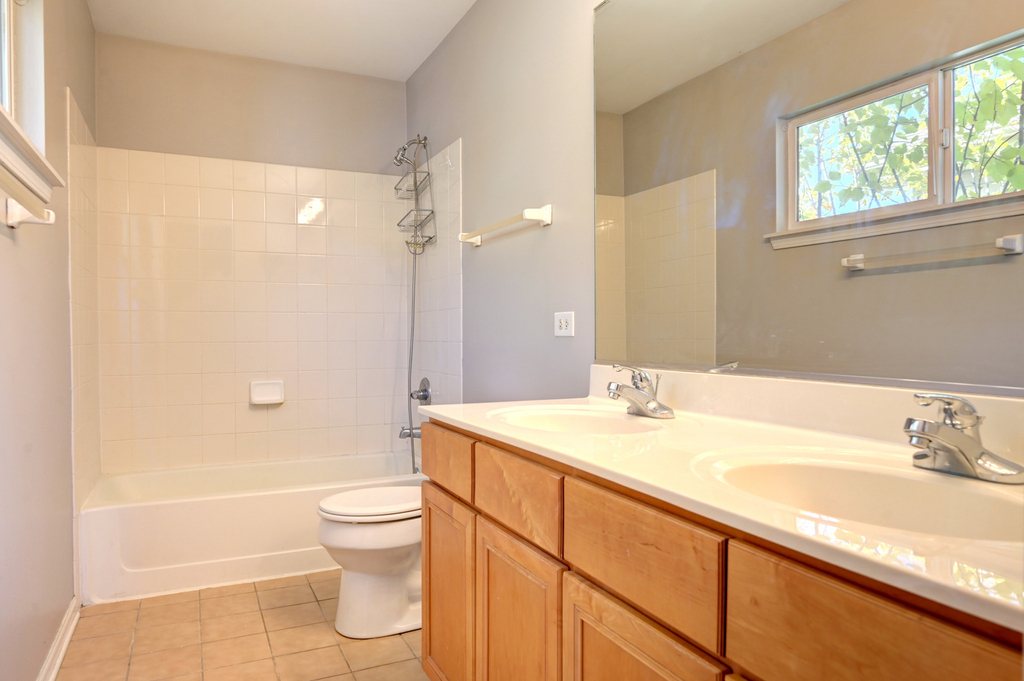 1858 S Fallbrook Drive - Photo 25