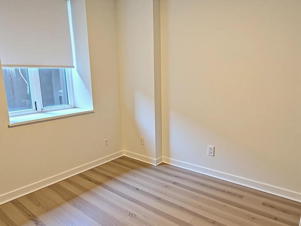 1453 Maple Avenue - Photo 6