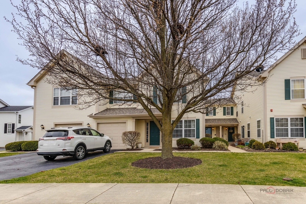 2509 Dickens Drive - Photo 1