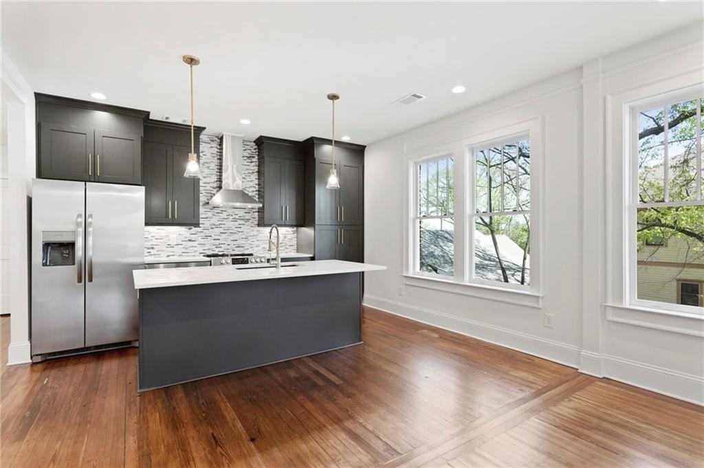512 Ralph Mcgill Boulevard Ne - Photo 3