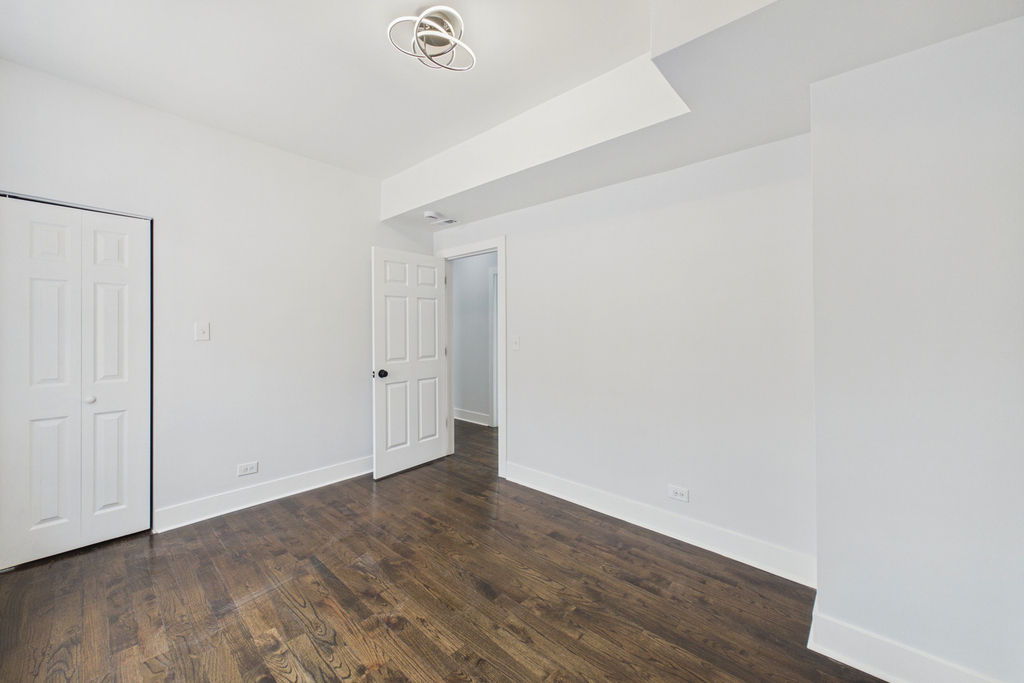7919 S Ellis Avenue - Photo 14