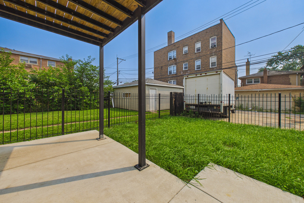 7919 S Ellis Avenue - Photo 30