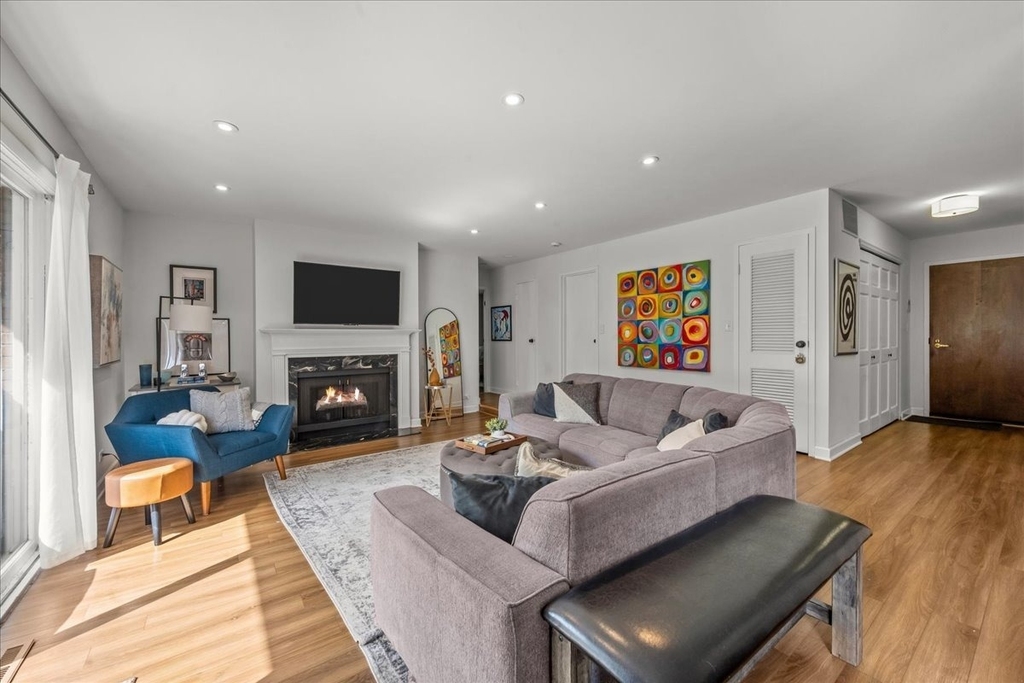 1230 Park Avenue - Photo 4