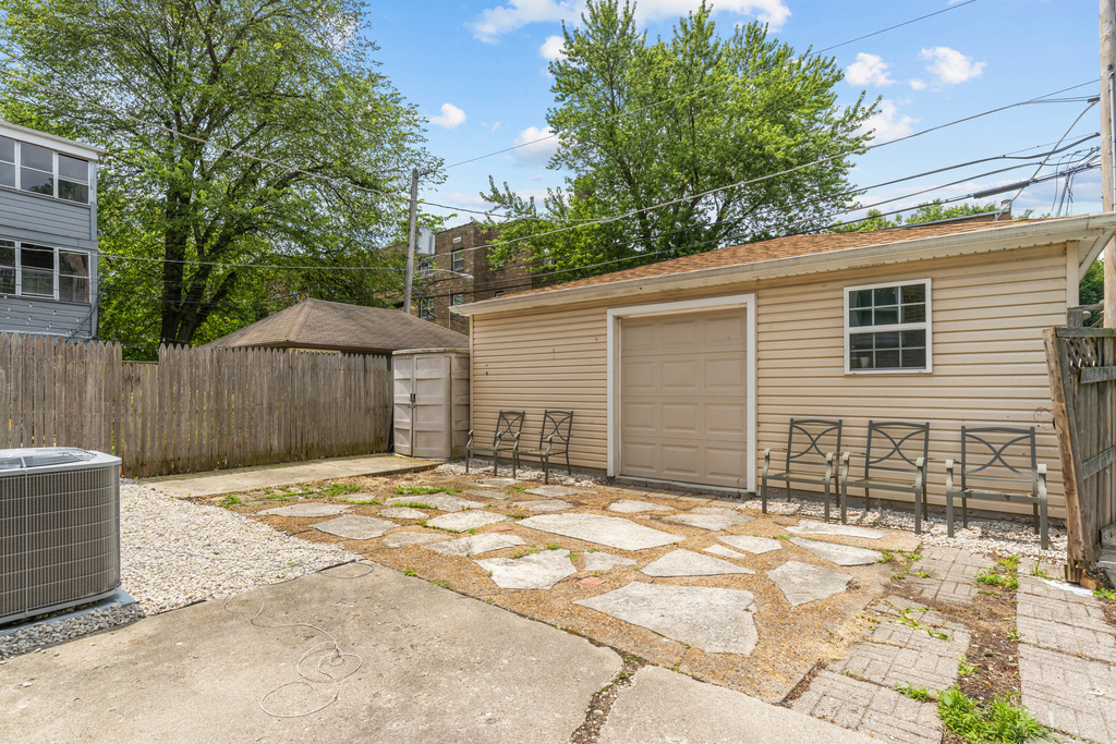 236 Callan Avenue - Photo 10
