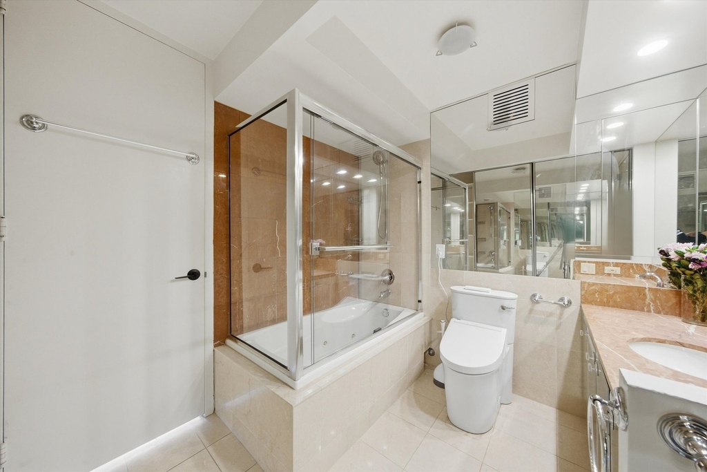 505 N Lake Shore Drive - Photo 11
