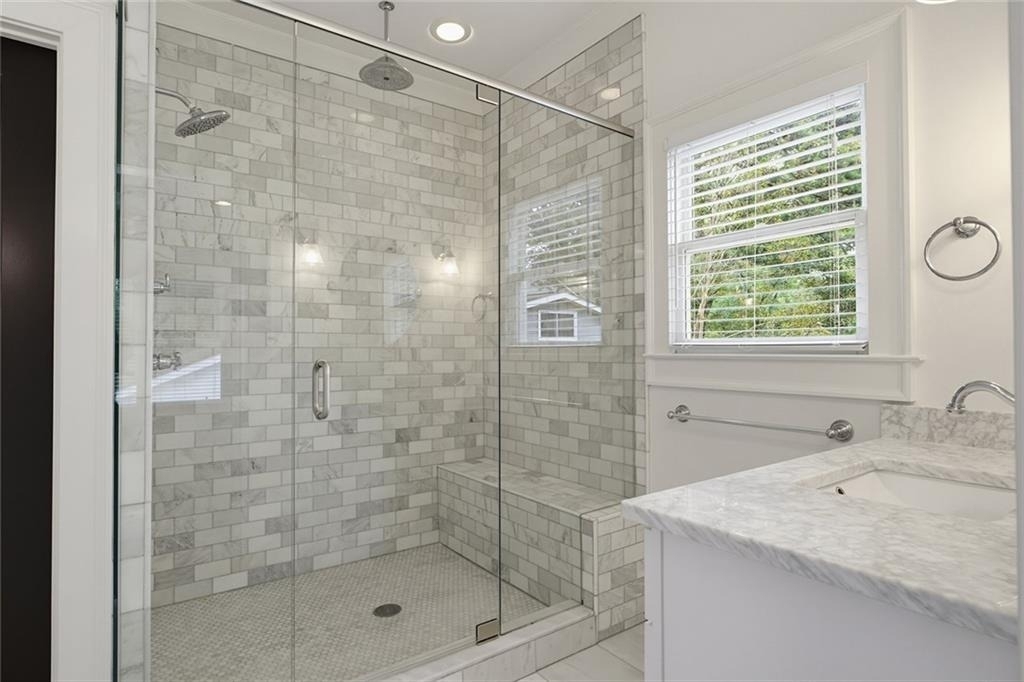 827 Derrydown Way - Photo 31