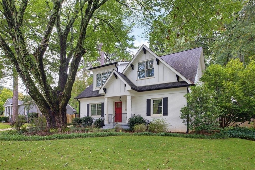 827 Derrydown Way - Photo 1