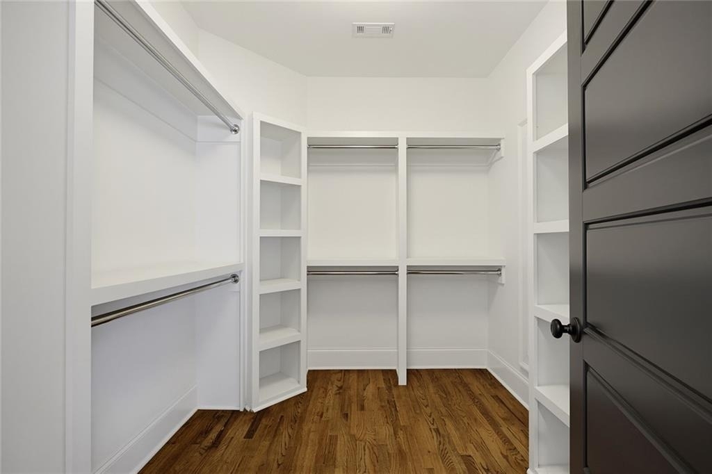 827 Derrydown Way - Photo 32