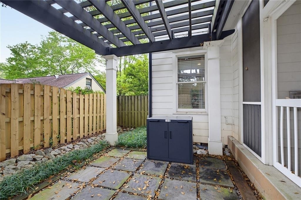 827 Derrydown Way - Photo 20