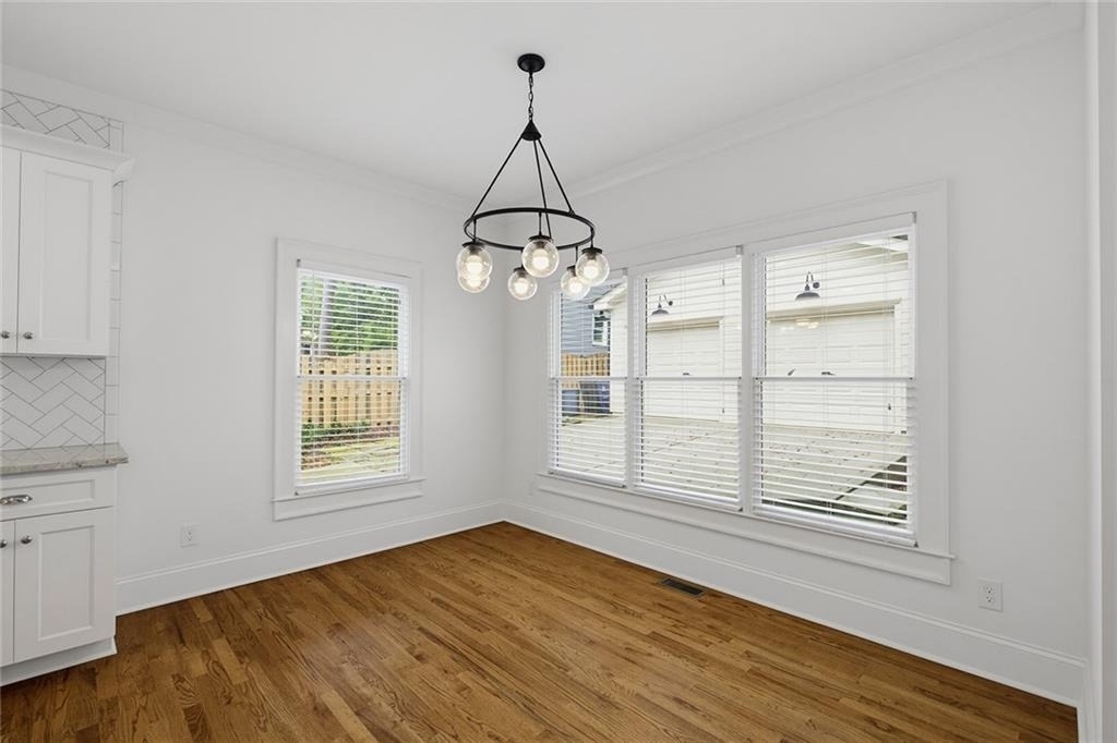 827 Derrydown Way - Photo 16