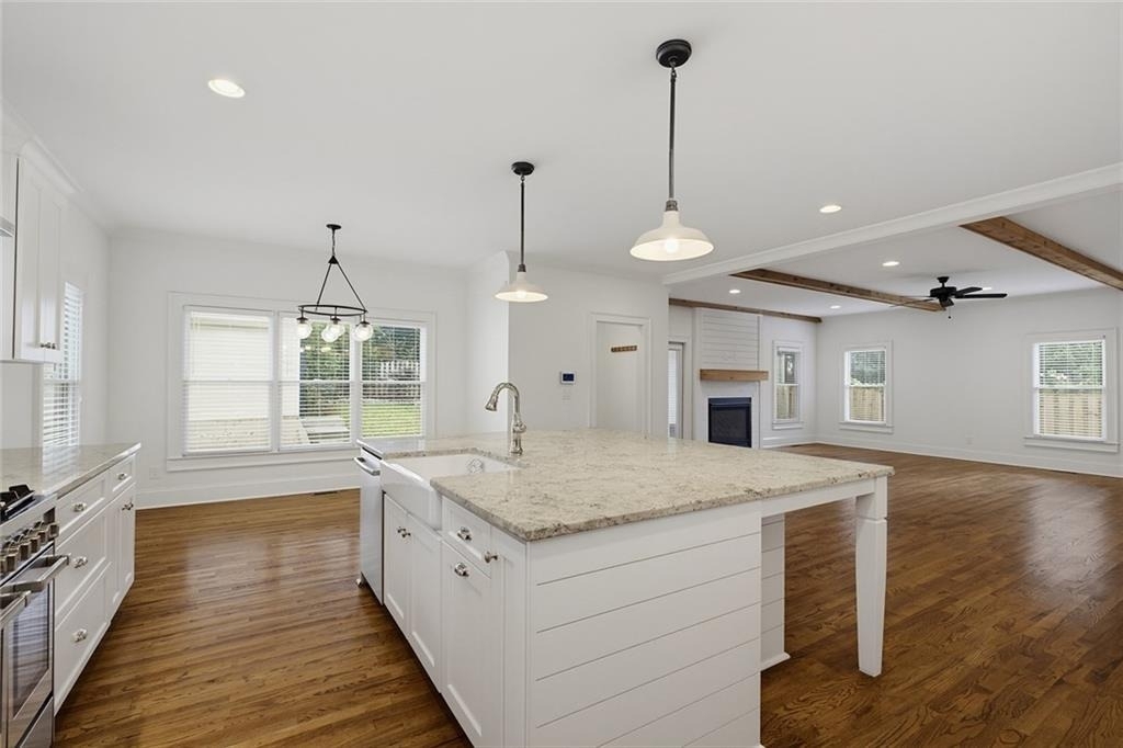 827 Derrydown Way - Photo 10