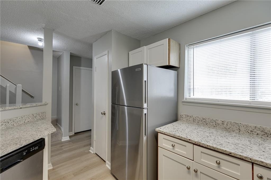 3241 Tennington Place - Photo 5