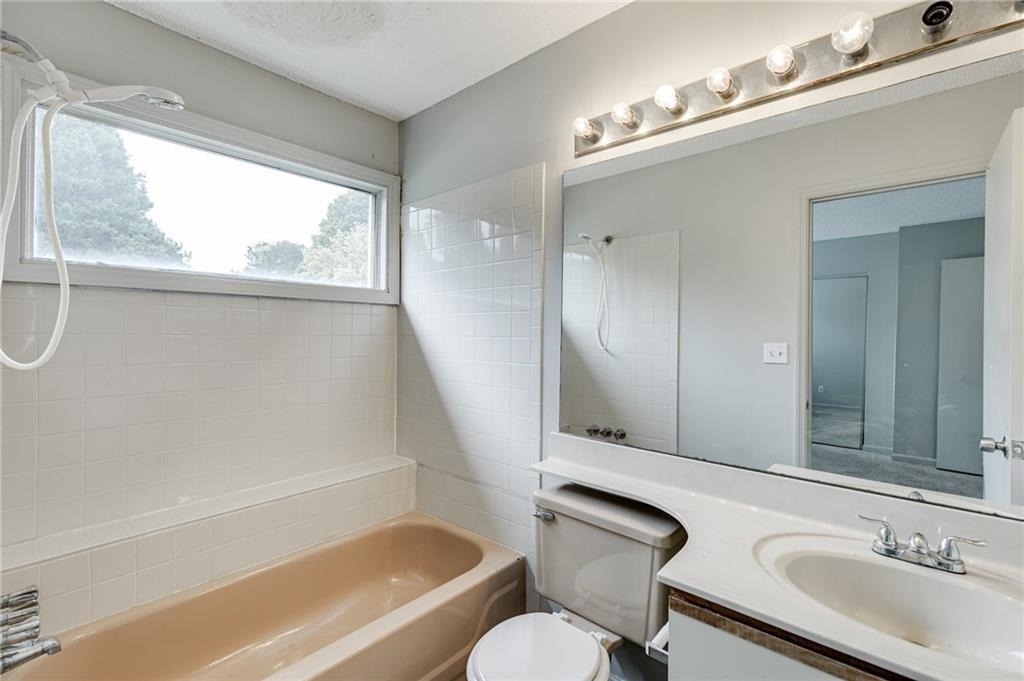3241 Tennington Place - Photo 17