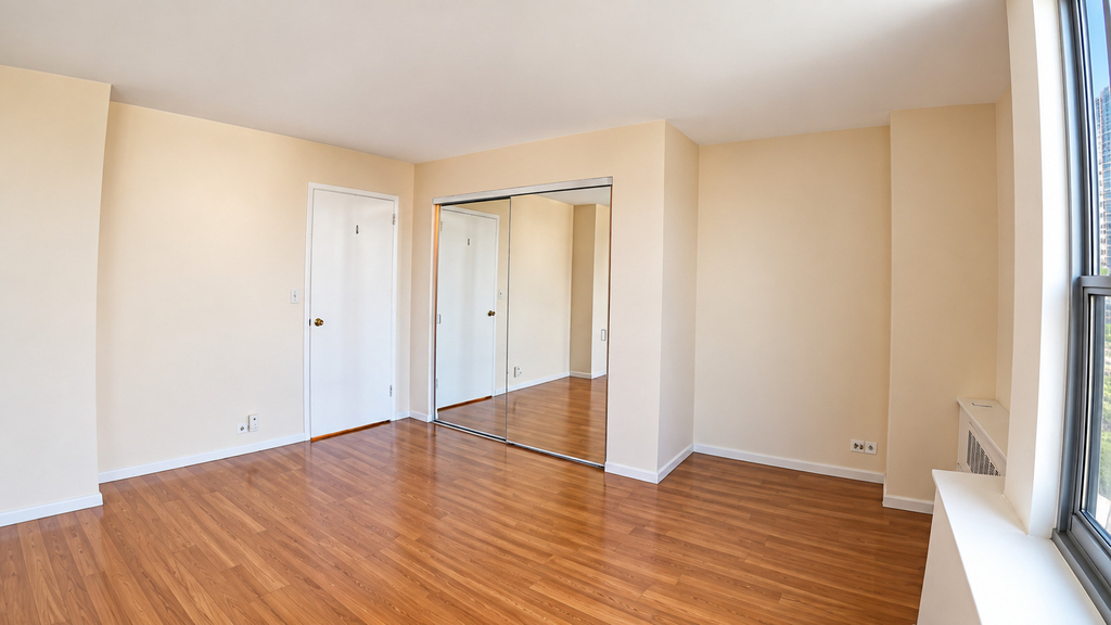 1255 N Sandburg Terrace - Photo 11