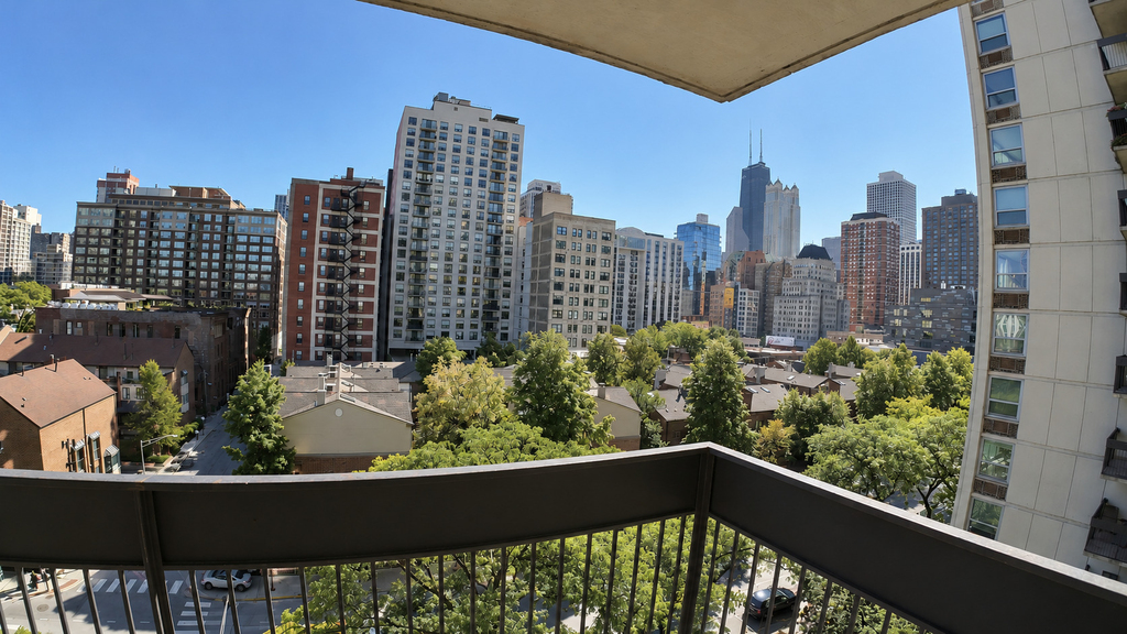 1255 N Sandburg Terrace - Photo 8