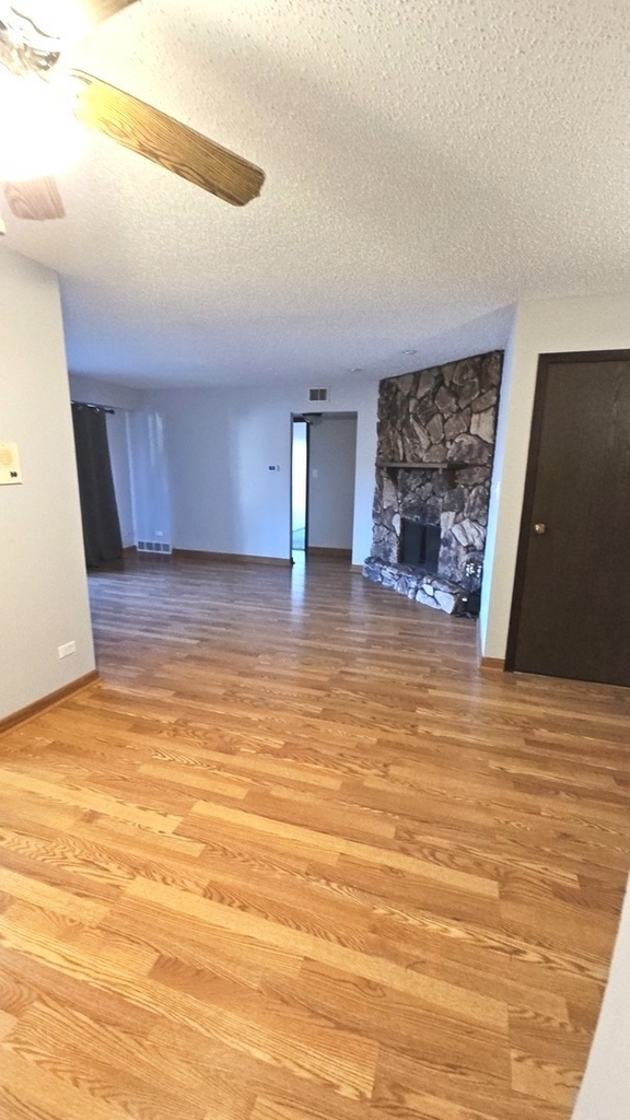13615 Lamon Avenue - Photo 1