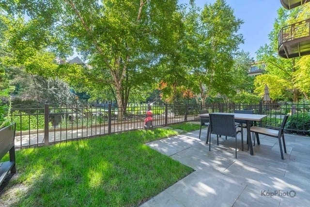 1330 W Monroe Street - Photo 24