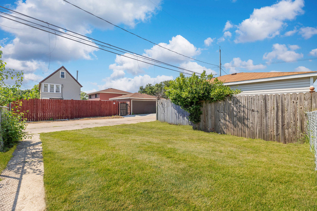 9154 S Luella Avenue - Photo 27
