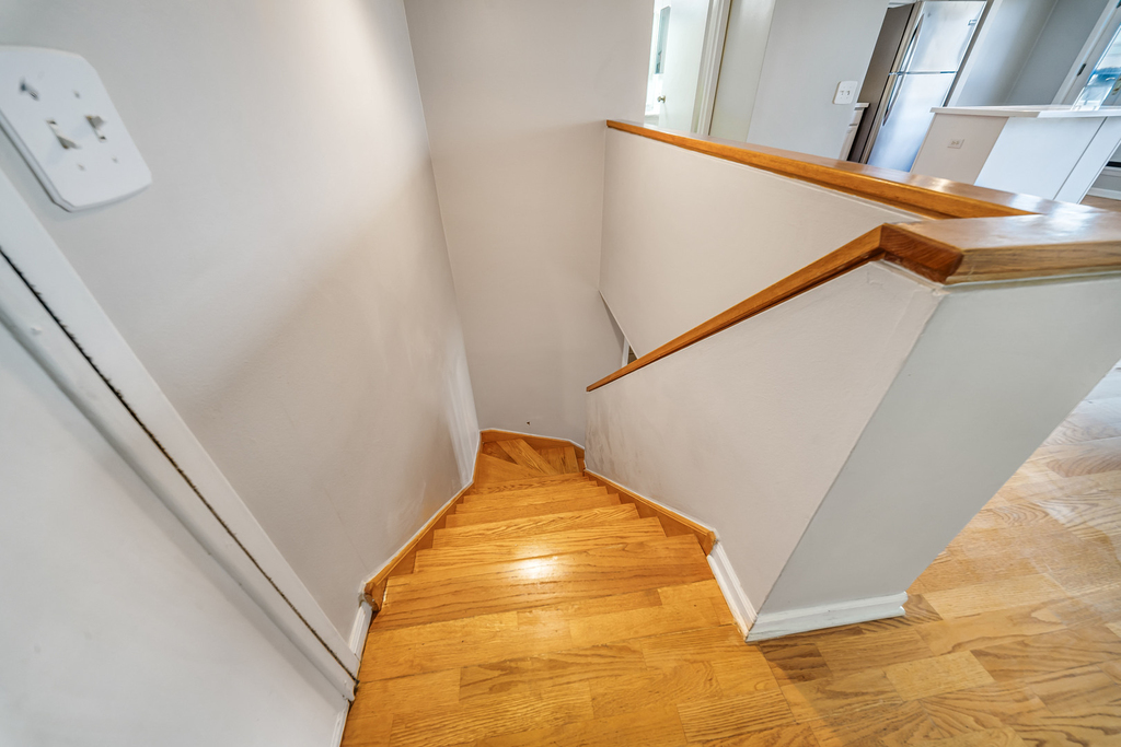 711 W Gordon Terrace - Photo 8
