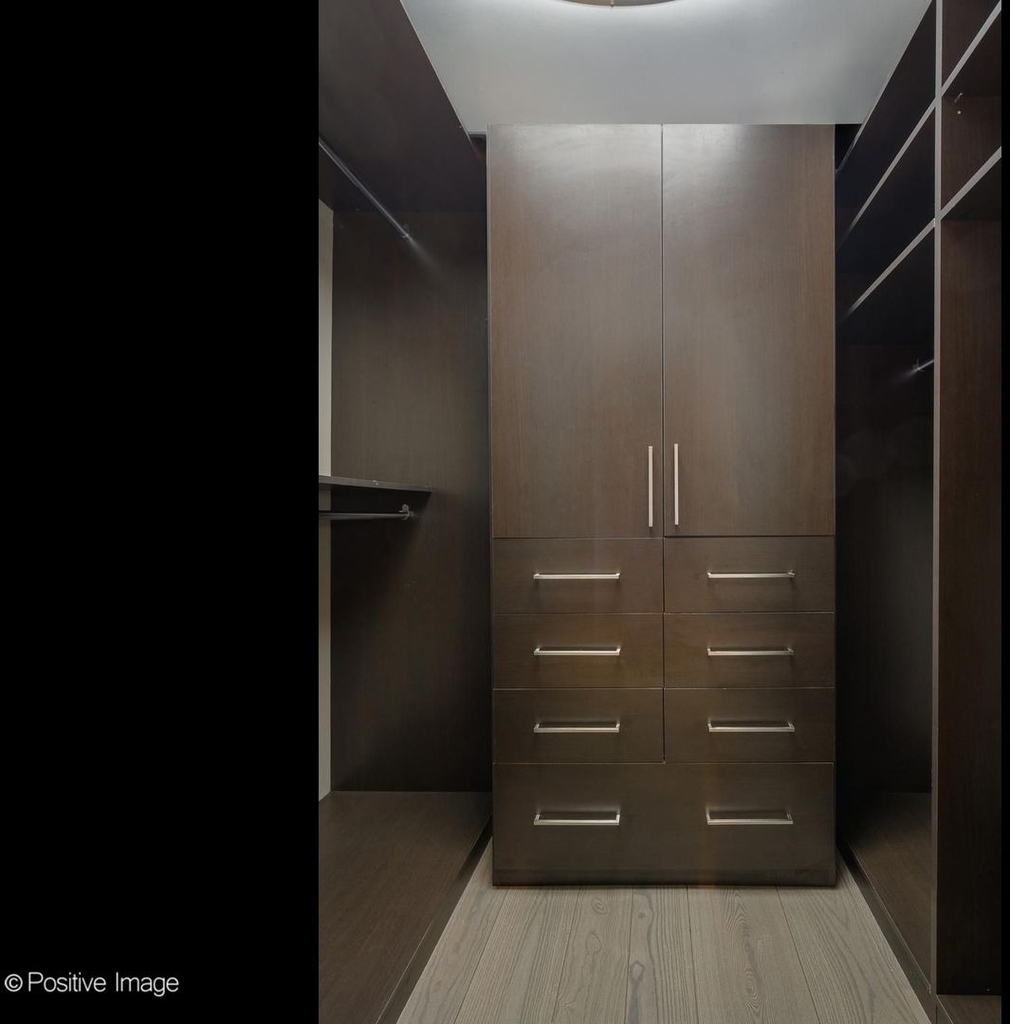 225 N Columbus Drive - Photo 11